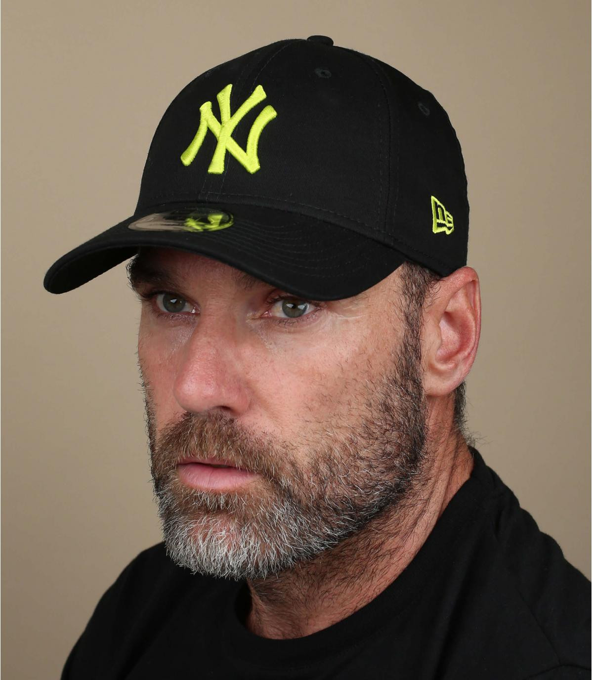 black green NY cap League Ess NY 9Forty black cyber green New